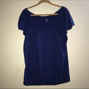 Falls creek size 2x blue tee with ruffles